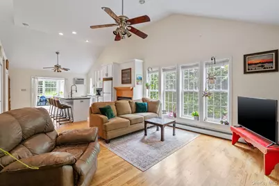 7 Van Keuren Avenue, Pine Bush, NY 12566 - Photo 34