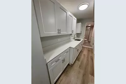 516 Morris Park Avenue #3, Bronx, NY 10460 - Photo 2