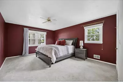 14 Burlington Avenue, Suffern, NY 10901 - Photo 20