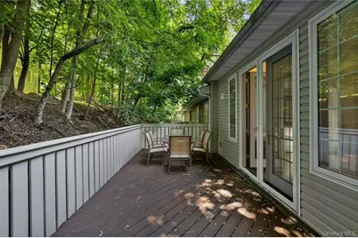 8 Harvest Court, Monsey, NY 10952 - Photo 18