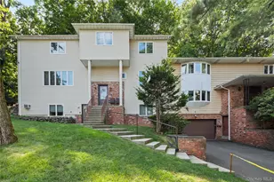 8 Harvest Ct, Monsey, NY 10952 - Photo 2