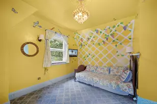 200 Myrtle Dr, Great Neck, NY 11021 - Photo 30