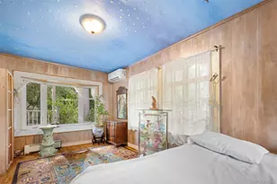 200 Myrtle Dr, Great Neck, NY 11021 - Photo 20