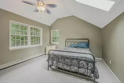 144 South Path, Calverton, NY 11933 - Photo 16