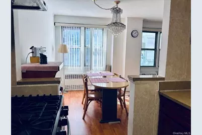 43-10 Kissena Boulevard #7L, Flushing, NY 11355 - Photo 8