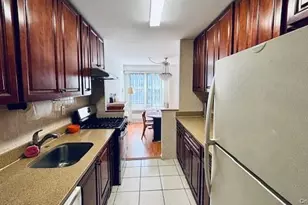 43-10 Kissena Blvd, Flushing, NY 11355 - Photo 10