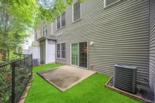 305 O'Keefe Ct, Oakdale, NY 11769 - Photo 26