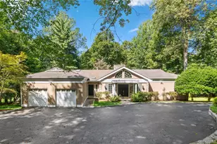 120 McLain St, Bedford Corners, NY 10549 - Photo 2