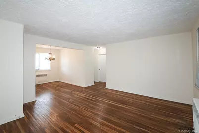 220-04 Stronghurst Avenue #18-5, Queens Village, NY 11427 - Photo 4