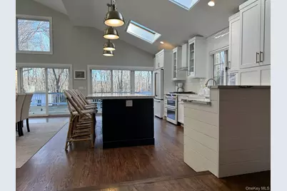 24 Shadyrest Drive, Sag Harbor, NY 11963 - Photo 10