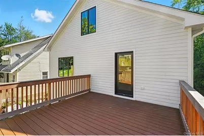 64 1/2 Exchange Place, Port Chester, NY 10573 - Photo 18