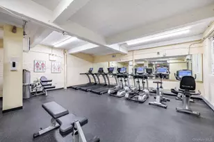 84-01 Main St, Briarwood, NY 11435 - Photo 16