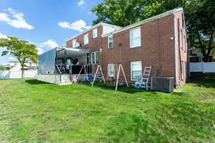 186-35 80th Dr, Jamaica, NY 11432 - Photo 14