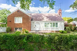 186-35 80th Dr, Jamaica, NY 11432 - Photo 1