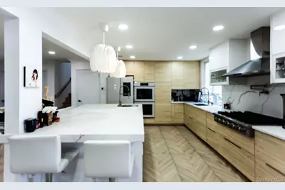 186-35 80th Drive, Jamaica, NY 11432 - Photo 6