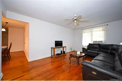 39-45 51 Street #1D, Woodside, NY 11377 - Photo 4