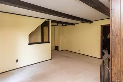 258 Village Court, Kingston, NY 12401 - Photo 32