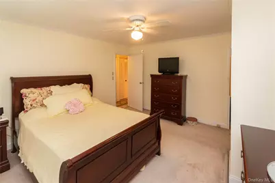 258 Village Court, Kingston, NY 12401 - Photo 22