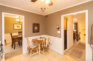 258 Village Ct, Kingston, NY 12401 - Photo 14