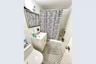 89-15 Parsons Boulevard #9, Jamaica, NY 11432 - Photo 8