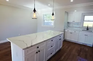 125 Burlington Ave, Deer Park, NY 11729 - Photo 8