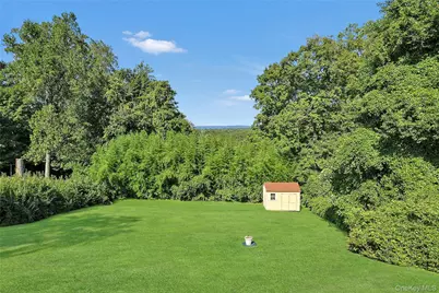 1795 Morningview Drive, Yorktown Heights, NY 10598 - Photo 18