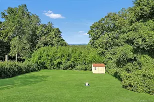 1795 Morningview Dr, Yorktown Heights, NY 10598 - Photo 18