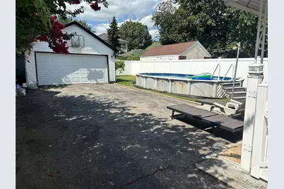 9 Christabel Street, Lynbrook, NY 11563 - Photo 6