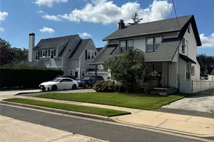 9 Christabel St, Lynbrook, NY 11563 - Photo 2