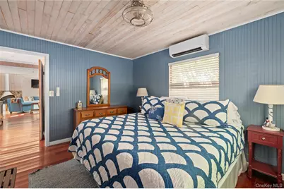 20 Seneca Street, Ocean Beach, NY 11770 - Photo 14