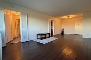 2 Bay Club Dr, Bayside, NY 11360 - Photo 4