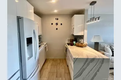 35 Library Avenue #6J, Westhampton Beach, NY 11978 - Photo 10