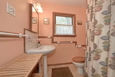 121 Van Buren Drive, Centerport, NY 11721 - Photo 12