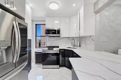 139-21 85th Drive #5B, Briarwood, NY 11435 - Photo 10