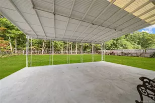 43 Chanel Dr E, Shirley, NY 11967 - Photo 22