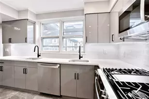 219 Kearsing Pkwy, Monsey, NY 10952 - Photo 12