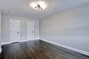 219 Kearsing Pkwy, Monsey, NY 10952 - Photo 18