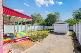 130-49 217th St, Springfield Gardens, NY 11413 - Photo 4