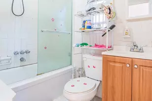 130-49 217th St, Springfield Gardens, NY 11413 - Photo 16