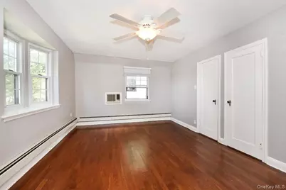 139-30 Coolidge Avenue, Briarwood, NY 11435 - Photo 16