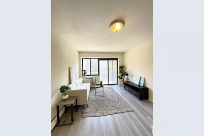 144-48 Roosevelt Avenue #3B, Flushing, NY 11354 - Photo 4