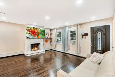 57 1st Street, Hicksville, NY 11801 - Photo 2