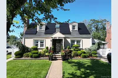 14 Plymouth Street, New Hyde Park, NY 11040 - Photo 2