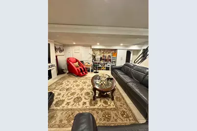 14 Plymouth Street, New Hyde Park, NY 11040 - Photo 20