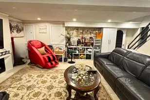 14 Plymouth St, New Hyde Park, NY 11040 - Photo 20