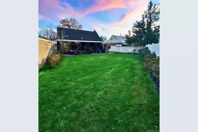 14 Plymouth Street, New Hyde Park, NY 11040 - Photo 22