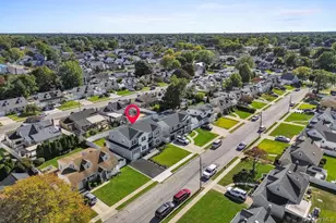 1890 Chester Dr, East Meadow, NY 11554 - Photo 18