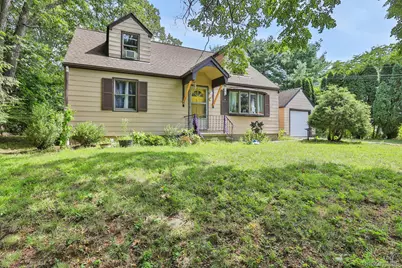 27 Osborne Hill Road, Wappingers Falls, NY 12590 - Photo 2