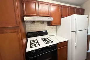 2 Bay Club Dr, Bayside, NY 11360 - Photo 14