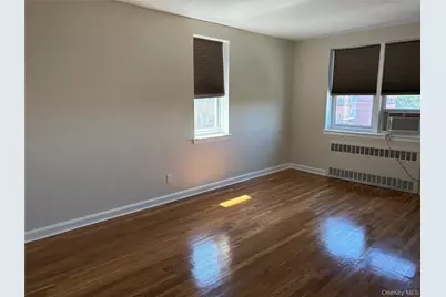 22 Mulford Place #6C, Hempstead, NY 11550 - Photo 1